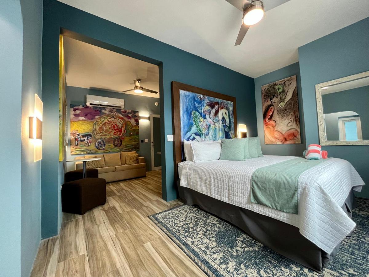 Old Crow Hotel And Suites Βιέκες Εξωτερικό φωτογραφία