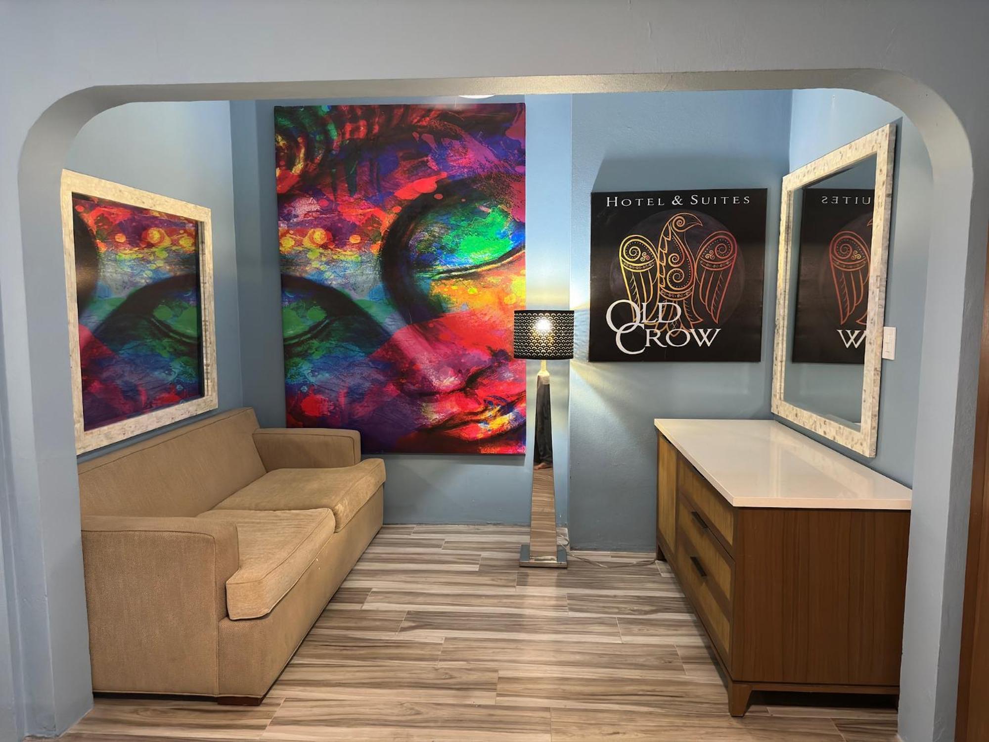 Old Crow Hotel And Suites Βιέκες Εξωτερικό φωτογραφία