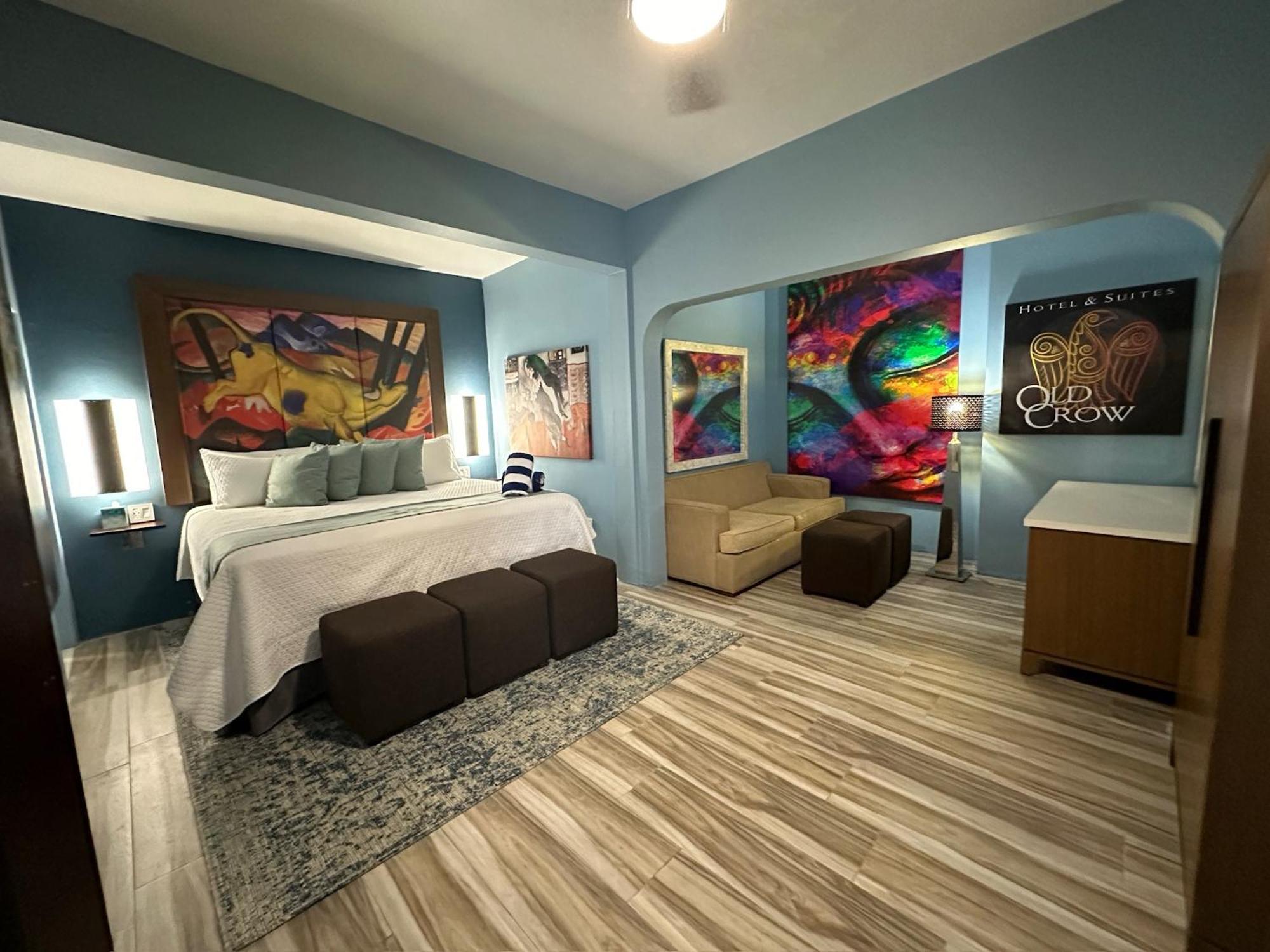 Old Crow Hotel And Suites Βιέκες Εξωτερικό φωτογραφία